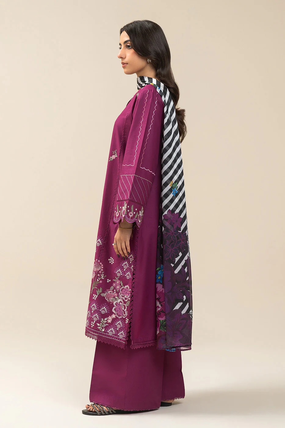 3 PIECE EMBROIDERED LAWN SUIT-CERISE DUSK (UNSTITCHED) - Image 3