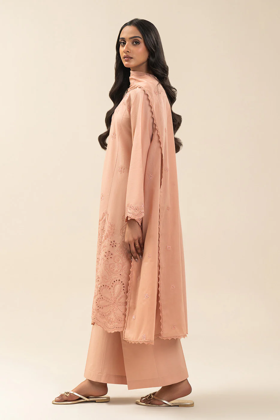 3 PIECE EMBROIDERED LAWN SUIT-INCARNADINE (UNSTITCHED) - Image 4