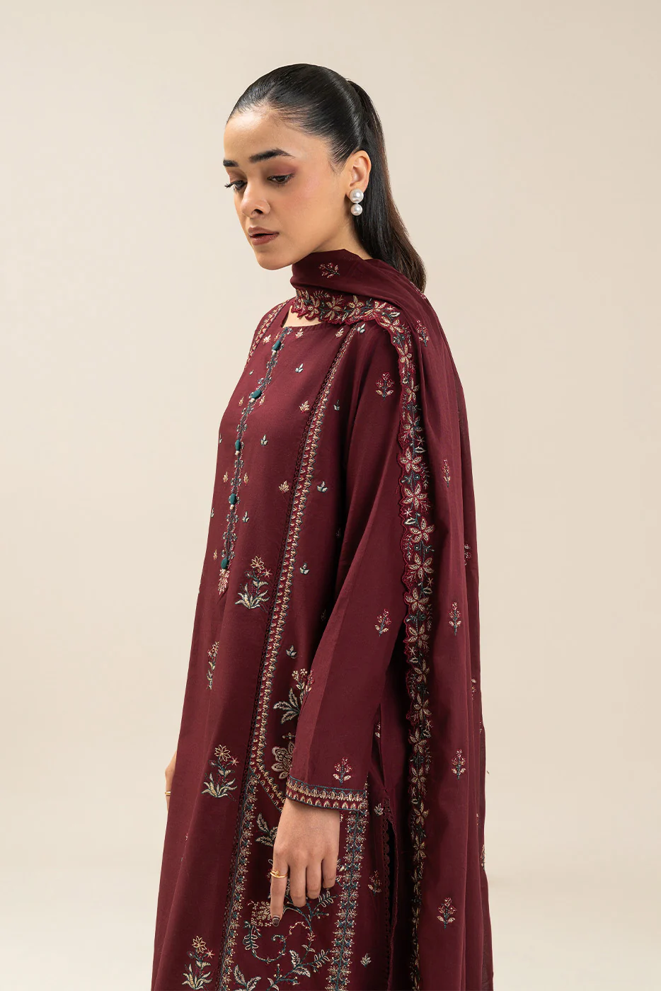 3 PIECE EMBROIDERED LAWN SUIT-MERLOT MISO (UNSTITCHED) - Image 4