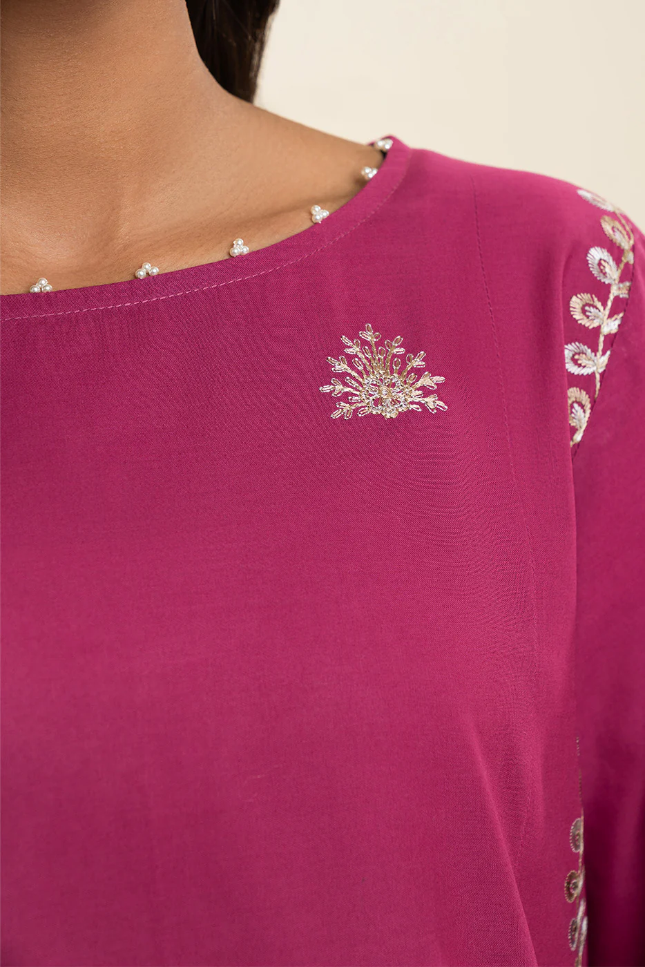 2 PIECE EMBROIDERED LAWN SUIT-RIPE CHERRIES (UNSTITCHED) - Image 7
