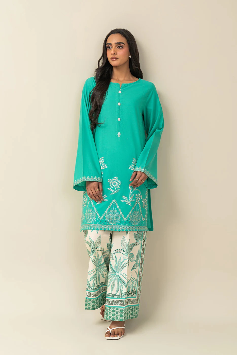 2 PIECE EMBROIDERED LAWN SUIT-MINT EDEN (UNSTITCHED) - Image 2