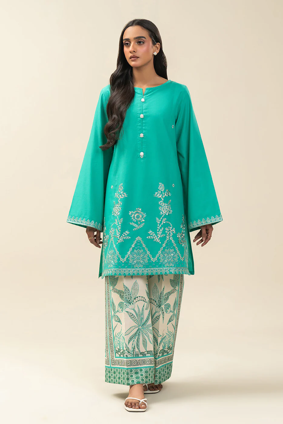 2 PIECE EMBROIDERED LAWN SUIT-MINT EDEN (UNSTITCHED) - Image 3