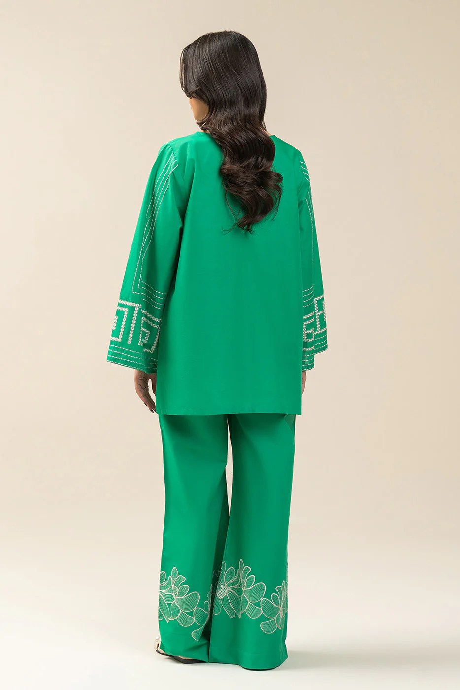 2 PIECE EMBROIDERED LAWN SUIT-FLORAL MESH (UNSTITCHED) - Image 4