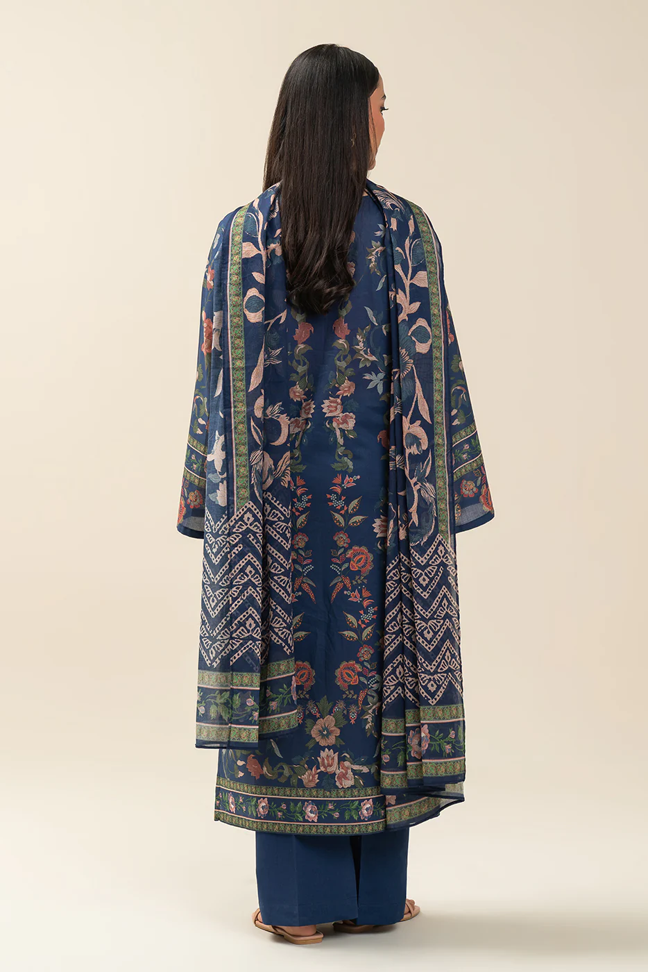 3 PIECE PRINTED LAWN SUIT-NIGHT EDEN (UNSTITCHED) - Image 2