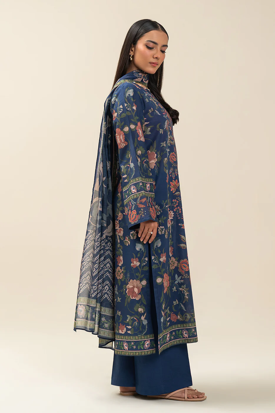 3 PIECE PRINTED LAWN SUIT-NIGHT EDEN (UNSTITCHED) - Image 5