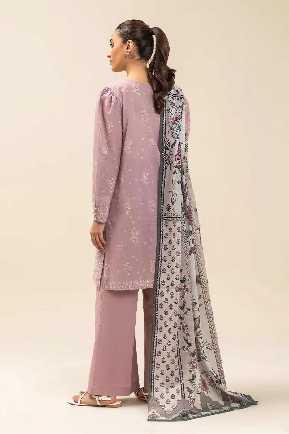 3 PIECE PRINTED LAWN SUIT-FLORET DUSK (UNSTITCHED) - Image 4