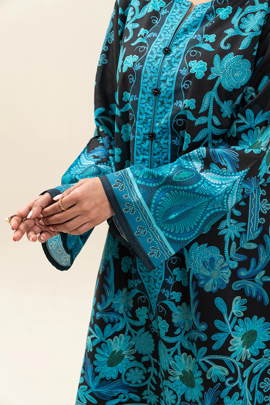 3 PIECE PRINTED LAWN SUIT-MIDNIGHT RAVEN (UNSTITCHED) - Image 6