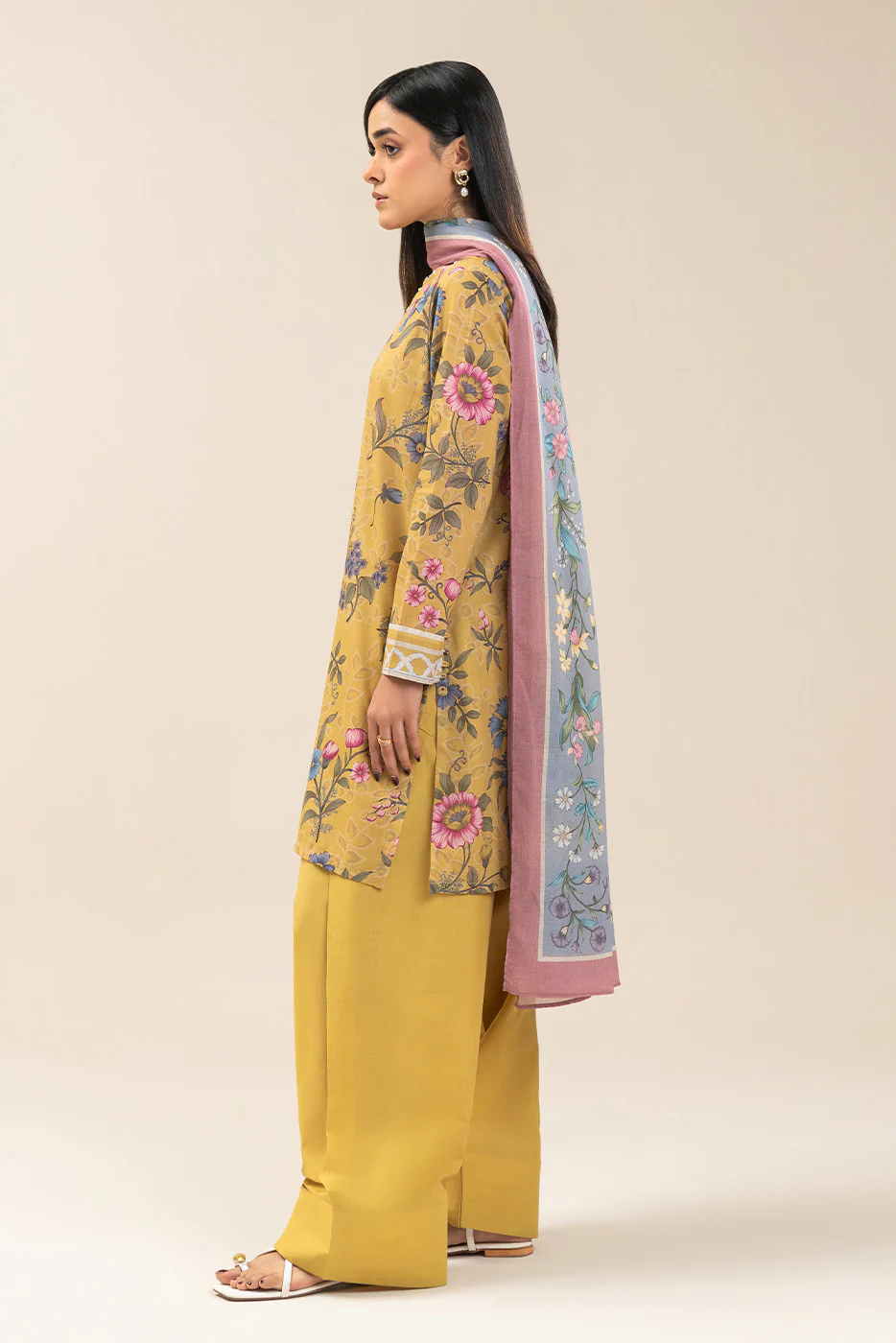 3 PIECE PRINTED LAWN SUIT-SUNLIT FLOSS (UNSTITCHED) - Image 4