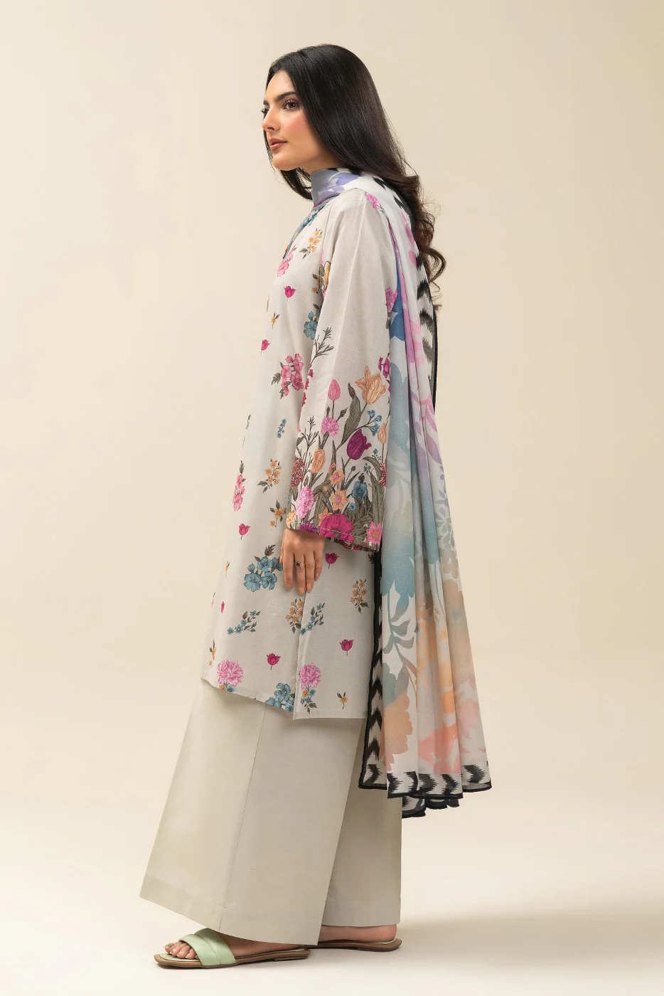 3 PIECE PRINTED LAWN SUIT-CANDY DOMINION (UNSTITCHED) - Image 4