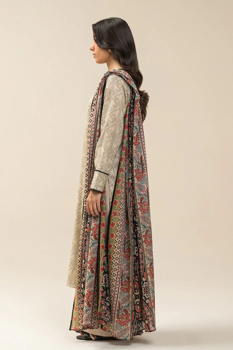 3 PIECE PRINTED LAWN SUIT-LUNAR GRACE (UNSTITCHED) - Image 3