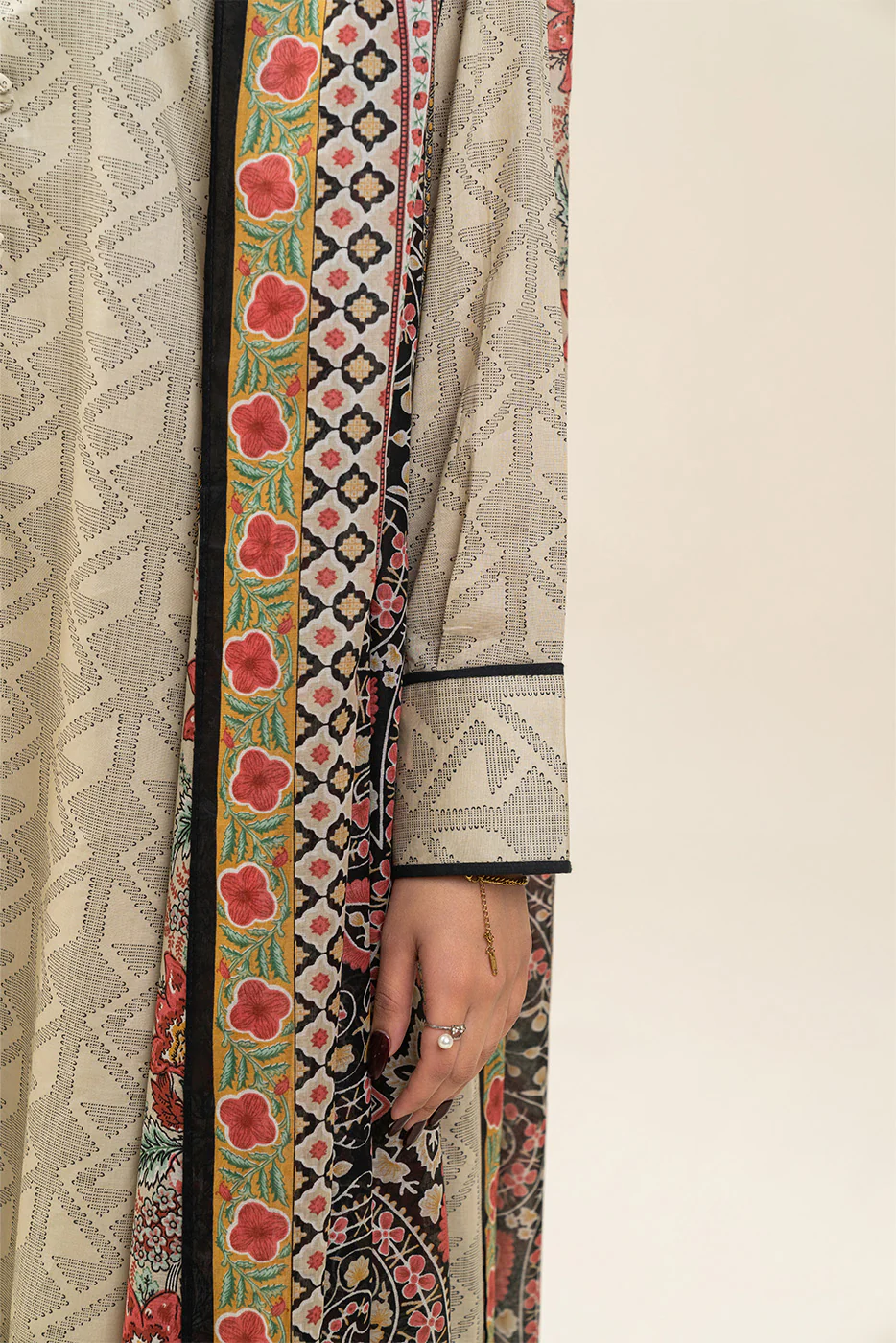 3 PIECE PRINTED LAWN SUIT-LUNAR GRACE (UNSTITCHED) - Image 6