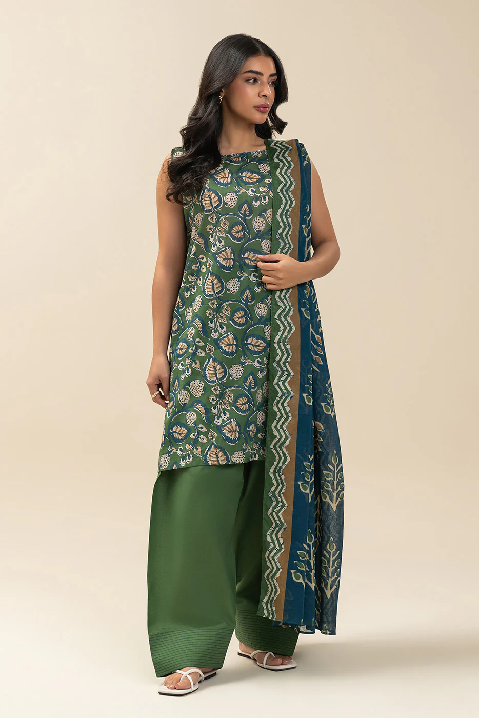 3 PIECE PRINTED LAWN SUIT-AQUA SERENITY (UNSTITCHED) - Image 2