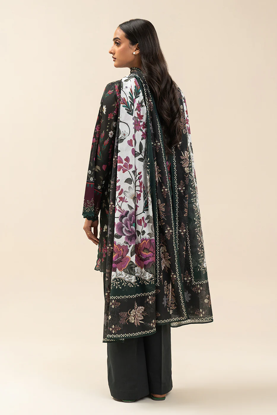 3 PIECE PRINTED LAWN SUIT-BOTANICAL SPRAY (UNSTITCHED) - Image 3