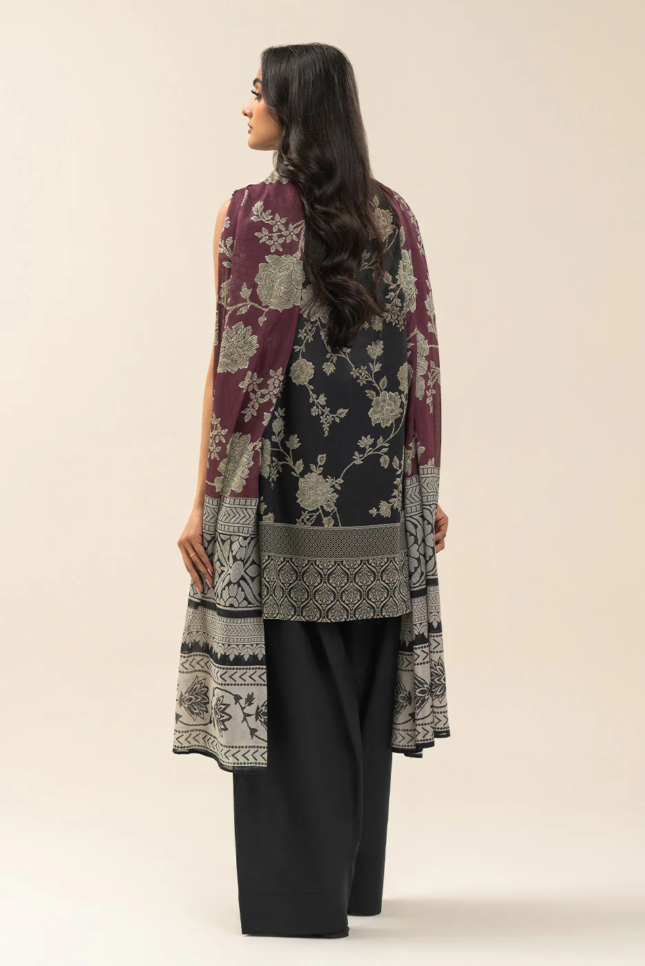 3 PIECE PRINTED LAWN SUIT-MUTED DUSK (UNSTITCHED) - Image 3