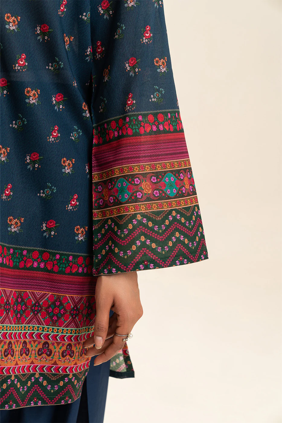 3 PIECE PRINTED LAWN SUIT-FLORAL SAGA (UNSTITCHED) - Image 6