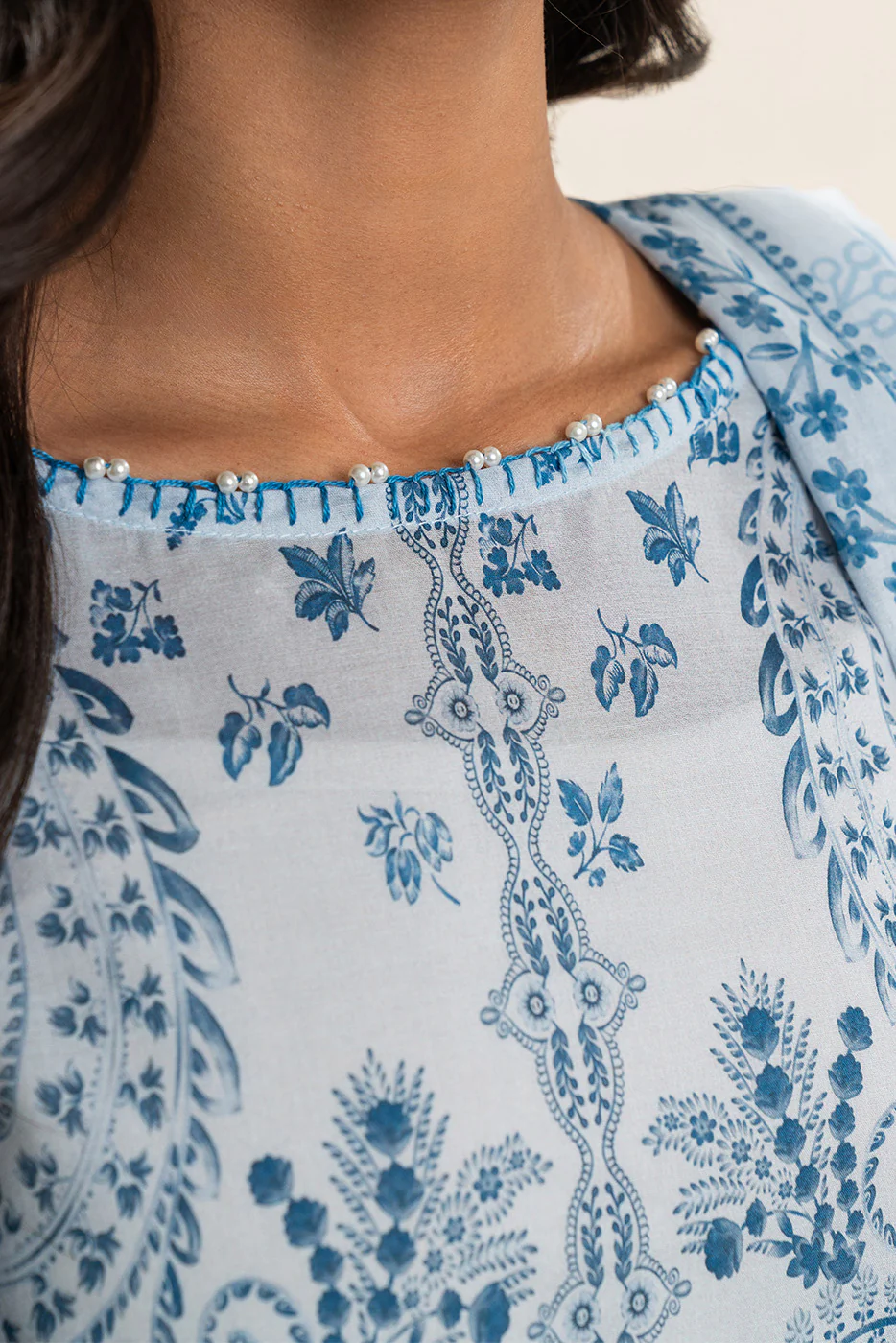 3 PIECE PRINTED LAWN SUIT-AZUL AURA (UNSTITCHED) - Image 5