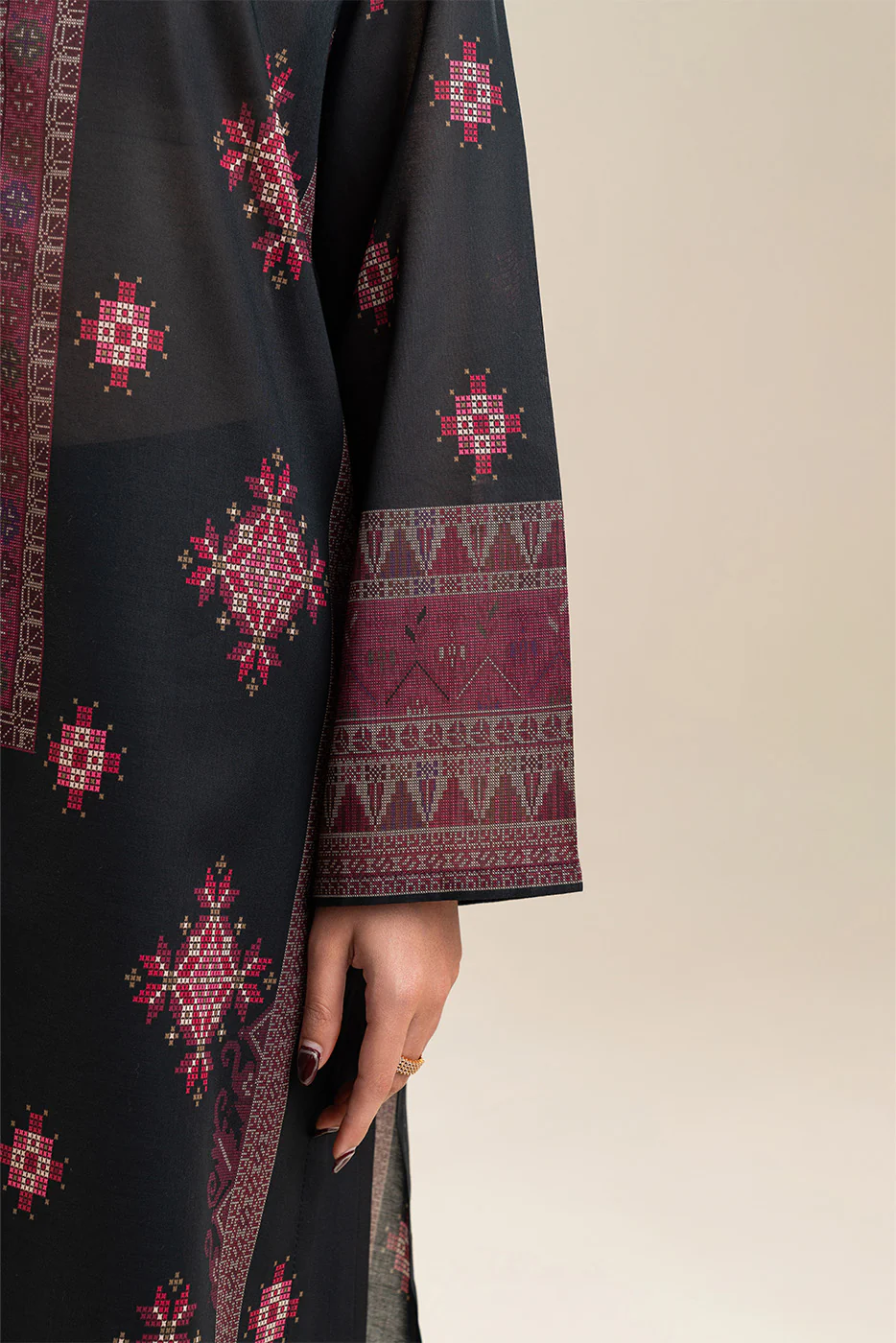 3 PIECE PRINTED LAWN SUIT-OBSIDIAN LORE (UNSTITCHED) - Image 6