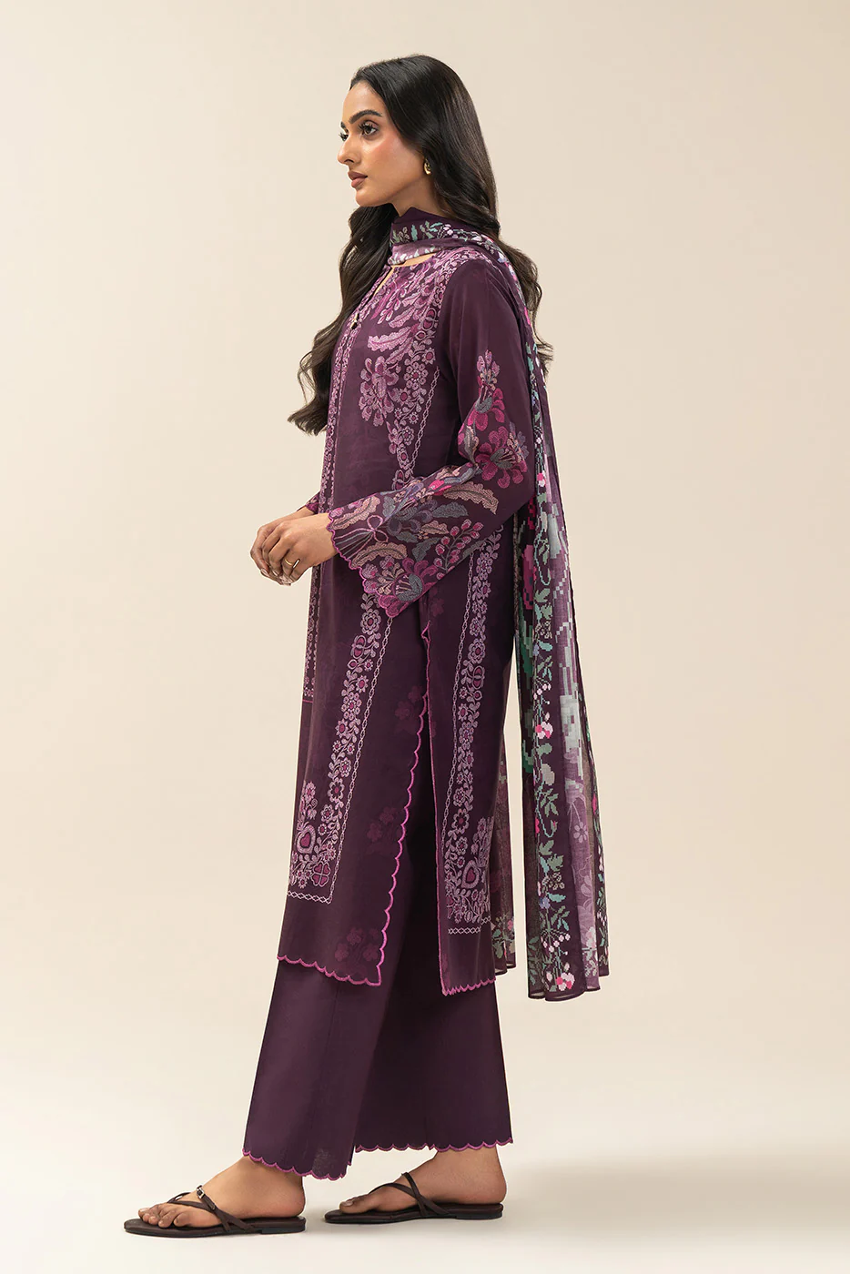 3 PIECE PRINTED LAWN SUIT-AMBER GLAM (UNSTITCHED) - Image 4