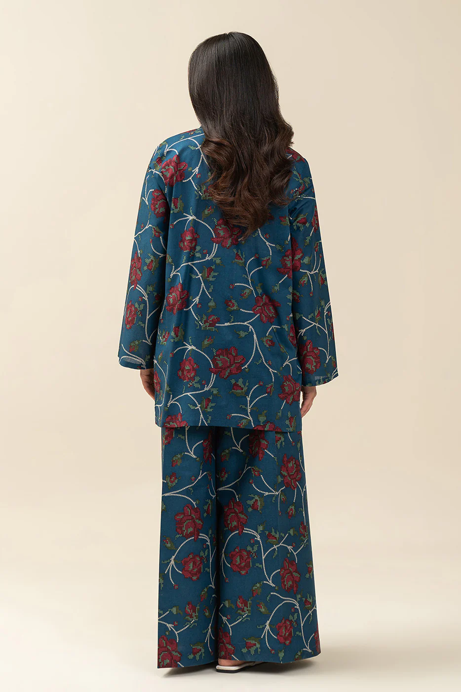 2 PIECE EMBROIDERED LAWN SUIT-BLUE MAZE (UNSTITCHED) - Image 3