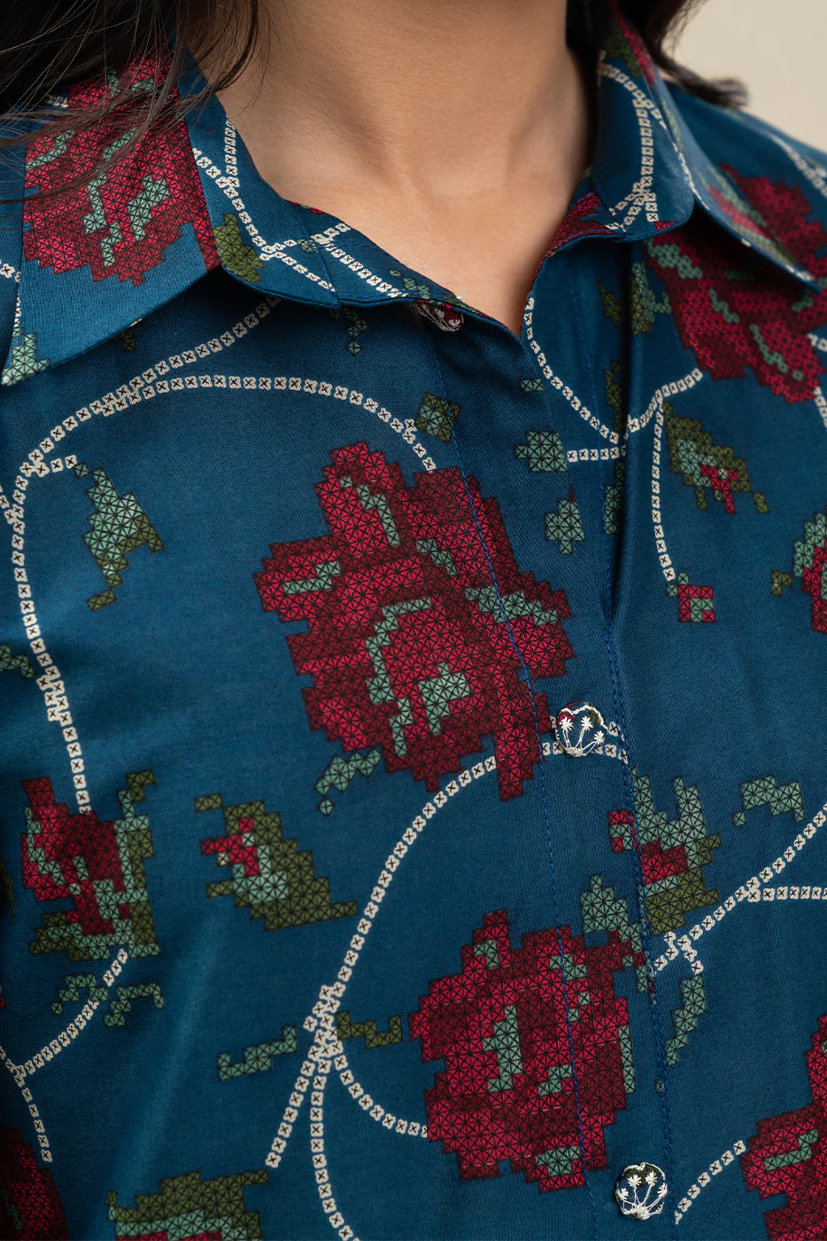 2 PIECE EMBROIDERED LAWN SUIT-BLUE MAZE (UNSTITCHED) - Image 5
