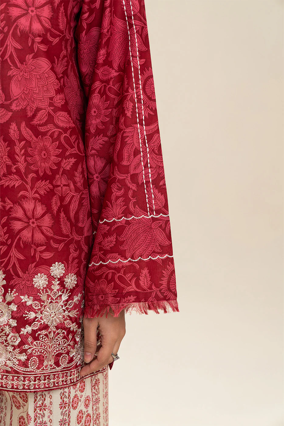 2 PIECE EMBROIDERED LAWN SUIT-CRIMSON CHARM SUIT - Image 4