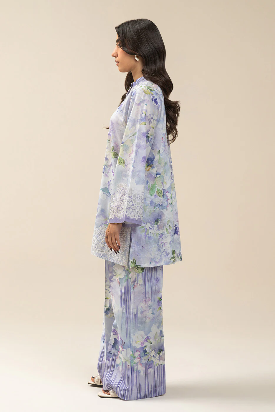 2 PIECE EMBROIDERED LAWN SUIT-AMETHYST GROVE (UNSTITCHED) - Image 3