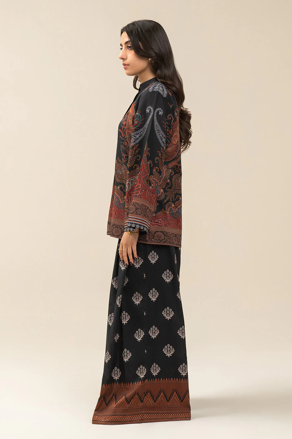 2 PIECE PRINTED LAWN SUIT-ROYAL PAISLAY (UNSTITCHED) - Image 3