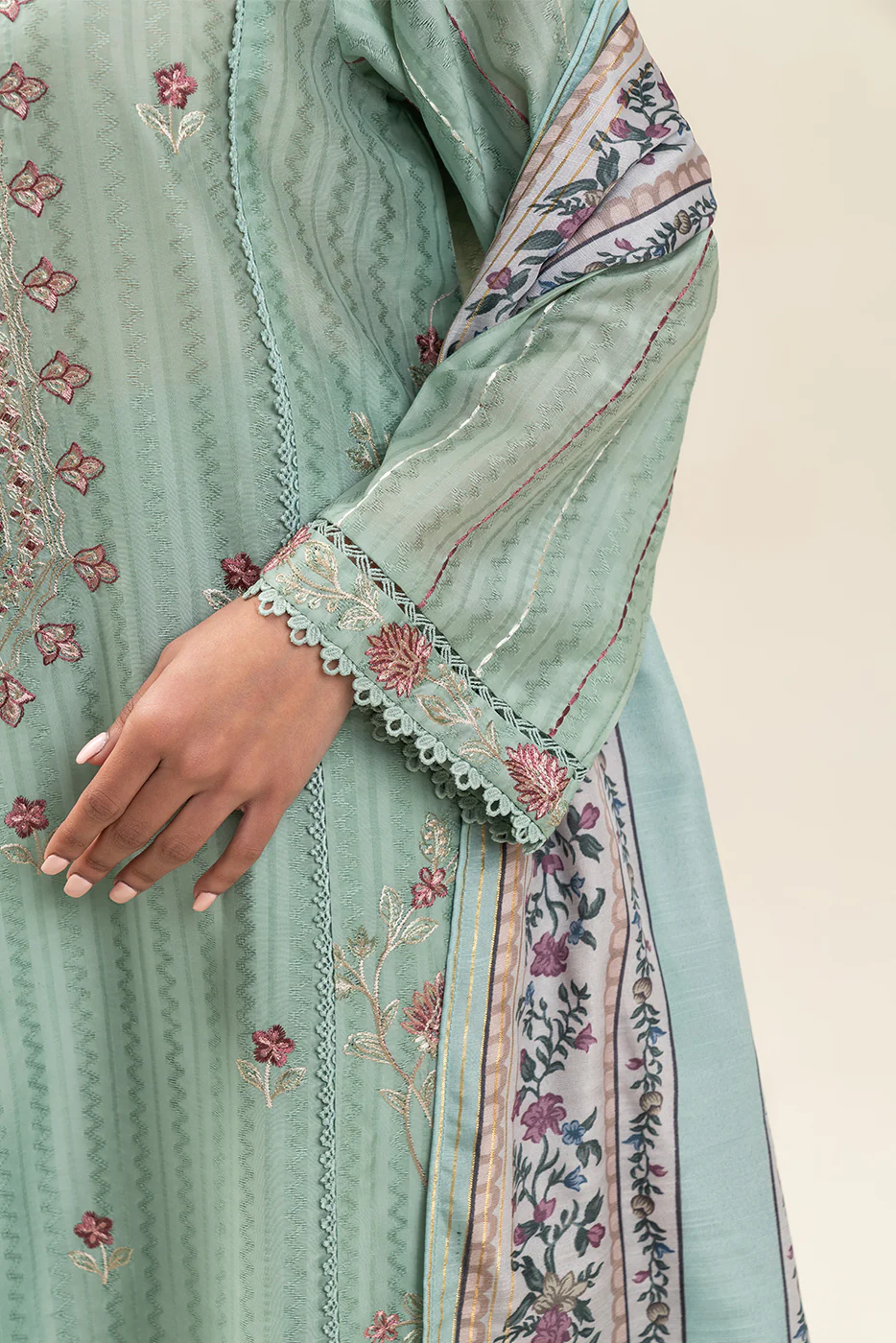 3 PIECE EMBROIDERED JACQUARD  LAWN SUIT-DEW WHISPER (UNSTITCHED) - Image 6