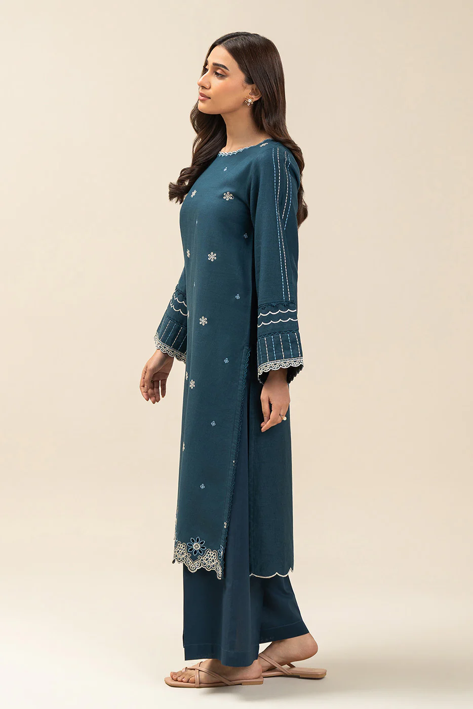 1 PIECE EMBROIDERED  TEXTURED LAWN SUIT-STAR SAPPHIRE (UNSTITCHED) - Image 4