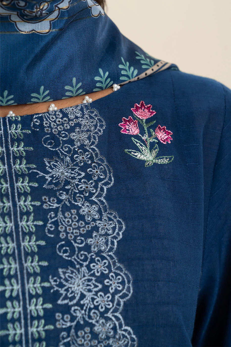 3 PIECE EMBROIDERED  TEXTURED LAWN SUIT-INDIGO HAZE (UNSTITCHED) - Image 4