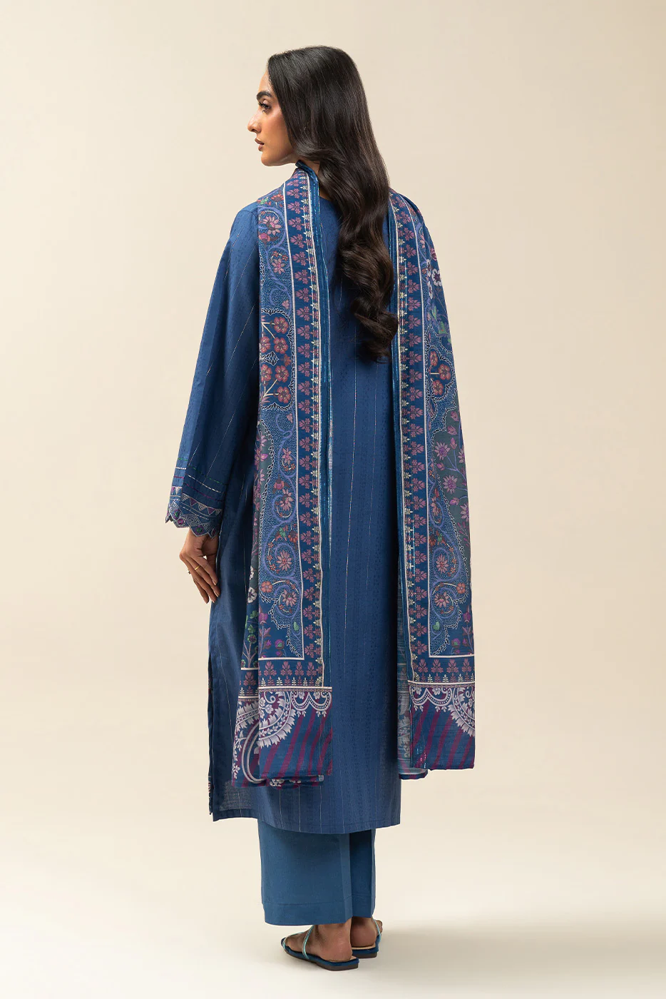 3 PIECE EMBROIDERED  TEXTURED LAWN SUIT-FLORAL TOPAZ (UNSTITCHED) - Image 3