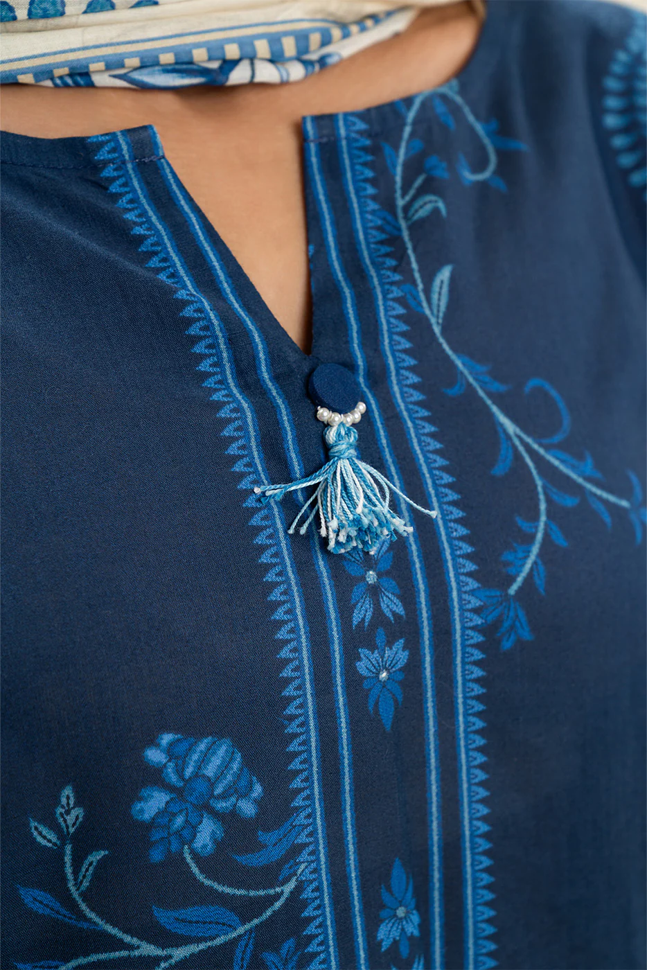 3 PIECE PRINTED LAWN SUIT-AZURE TRIBE (UNSTITCHED) - Image 5