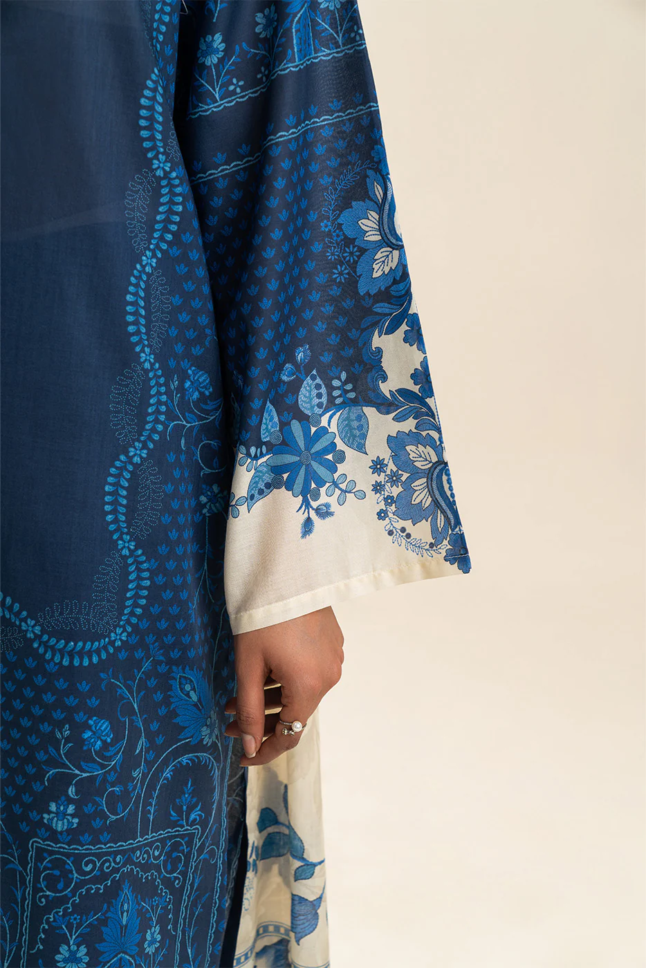 3 PIECE PRINTED LAWN SUIT-AZURE TRIBE (UNSTITCHED) - Image 6