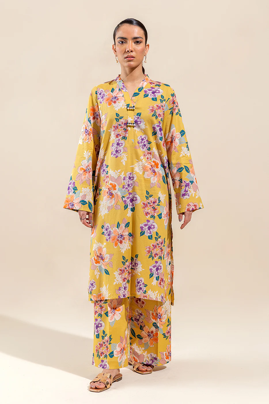 2 PIECE PRINTED LAWN SUIT-FLORAL GOLD (UNSTITCHED) - Image 2