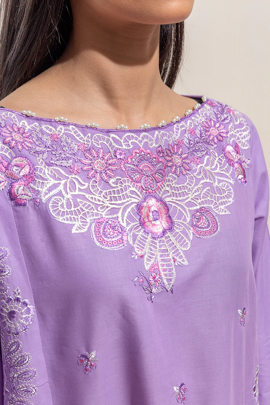 2 PIECE EMBROIDERED LAWN SUIT-ORCHID PETAL (UNSTITCHED) - Image 4