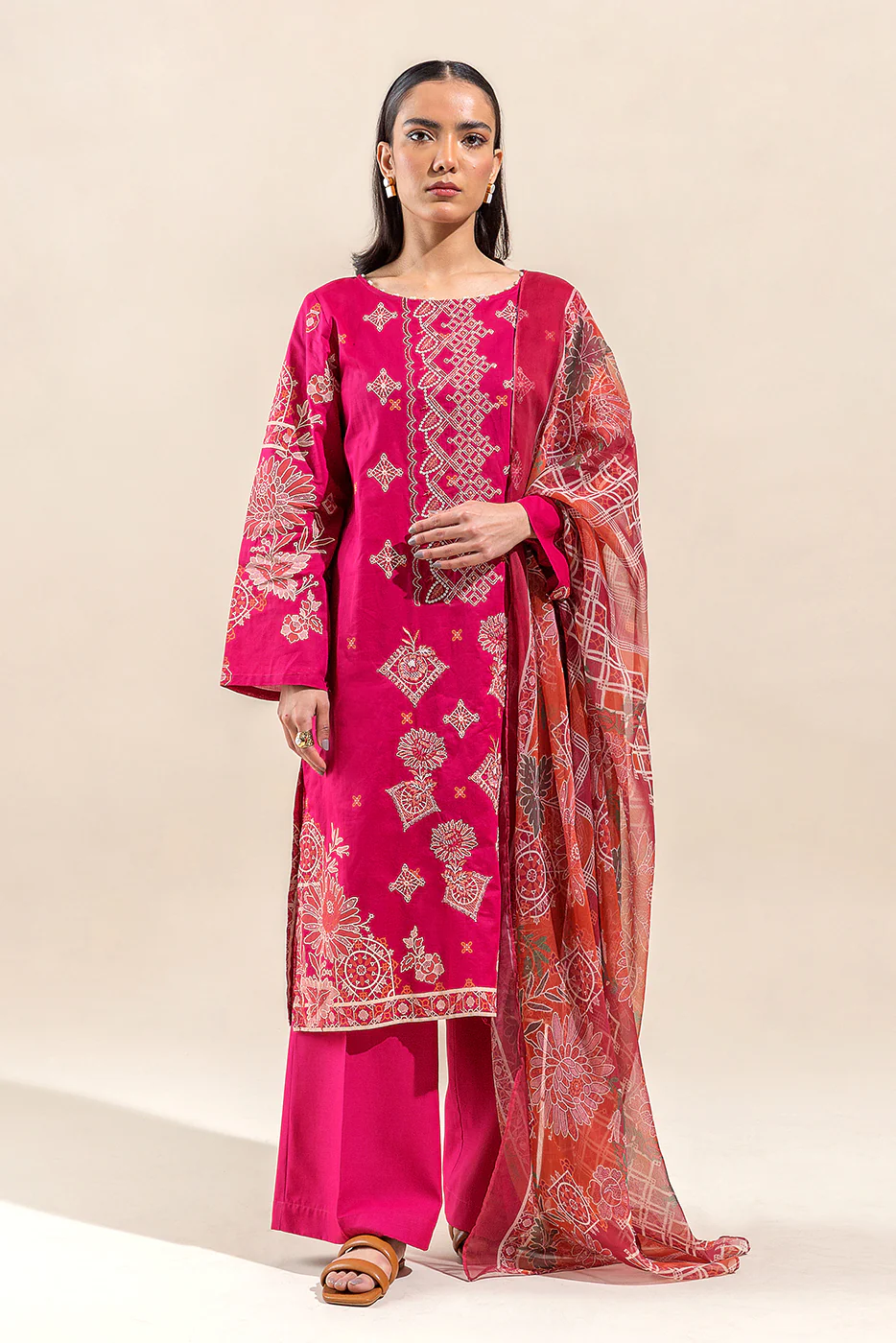 3 PIECE EMBROIDERED LAWN SUIT-SCARLET STONE (UNSTITCHED) - Image 2