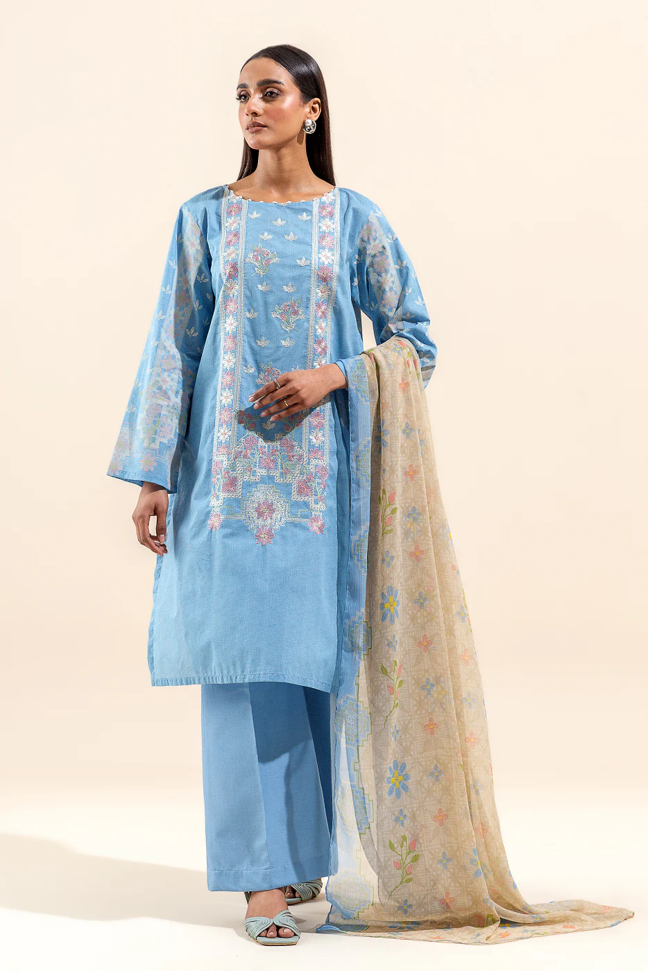 3 PIECE EMBROIDERED LAWN SUIT-TIFFANY TWIST (UNSTITCHED) - Image 6
