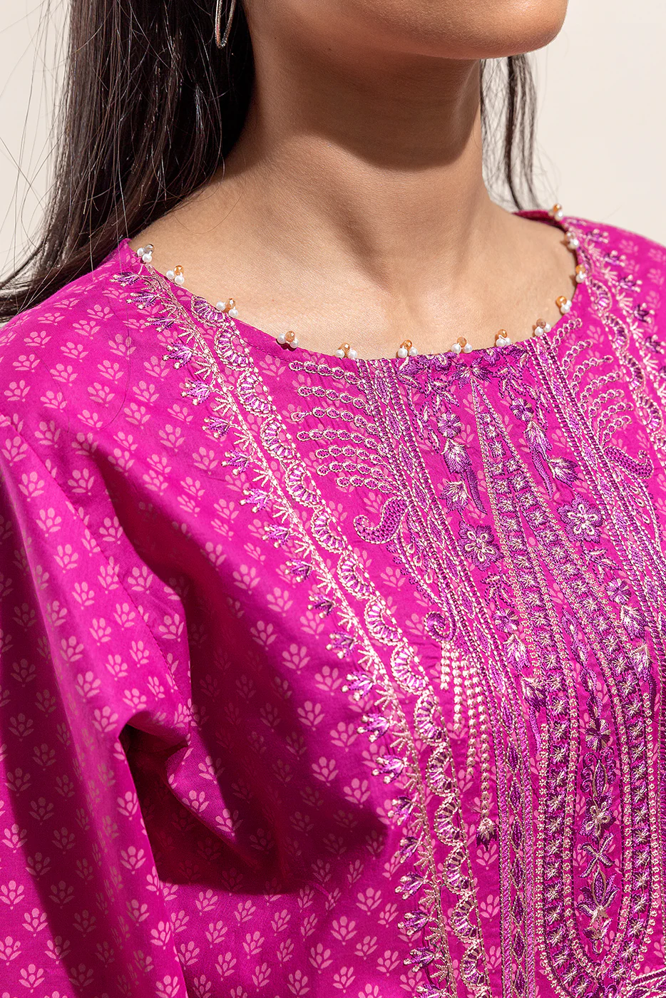 3 PIECE EMBROIDERED LAWN SUIT-RASPBERRY SORBET (UNSTITCHED) - Image 4