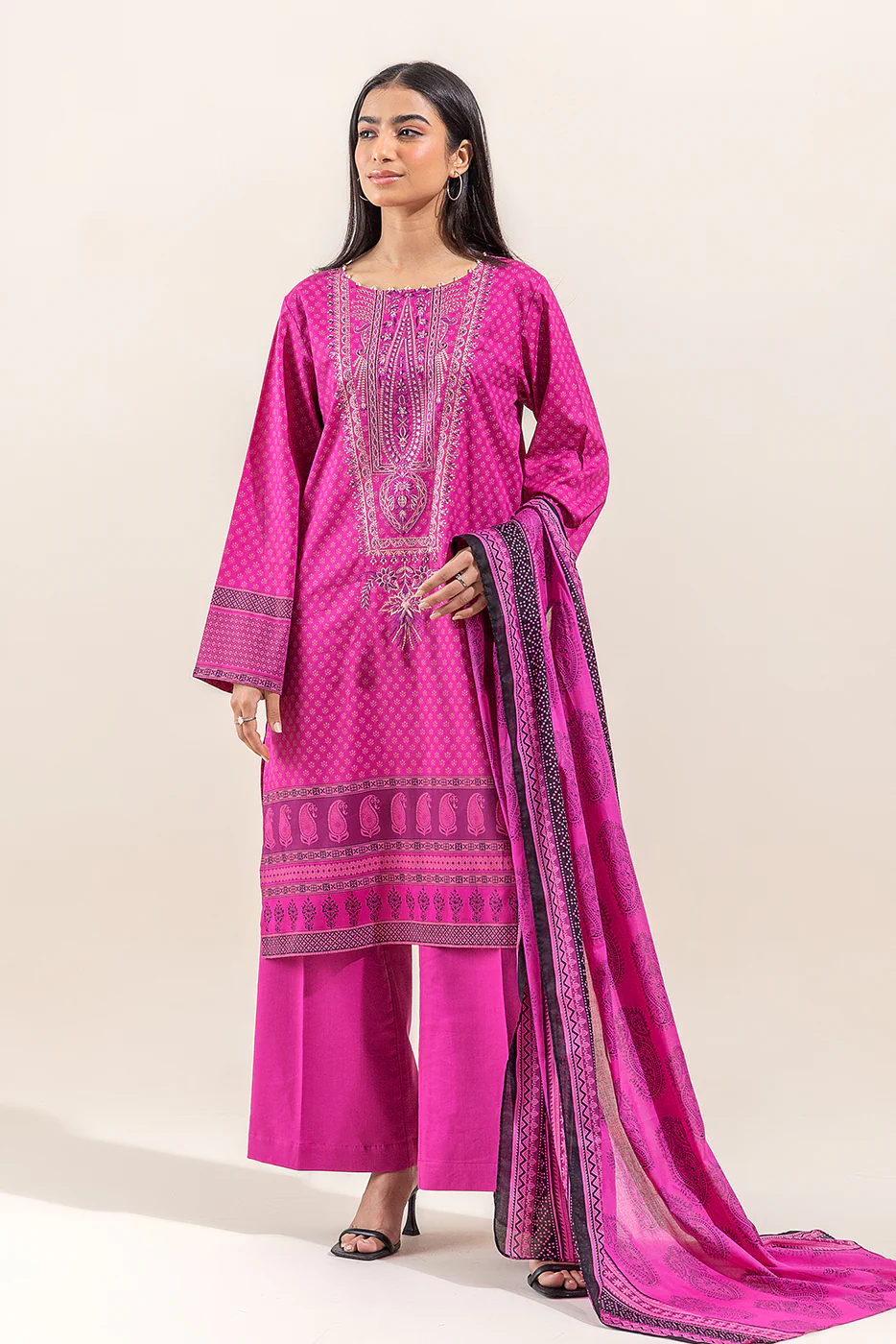 3 PIECE EMBROIDERED LAWN SUIT-RASPBERRY SORBET (UNSTITCHED) - Image 6
