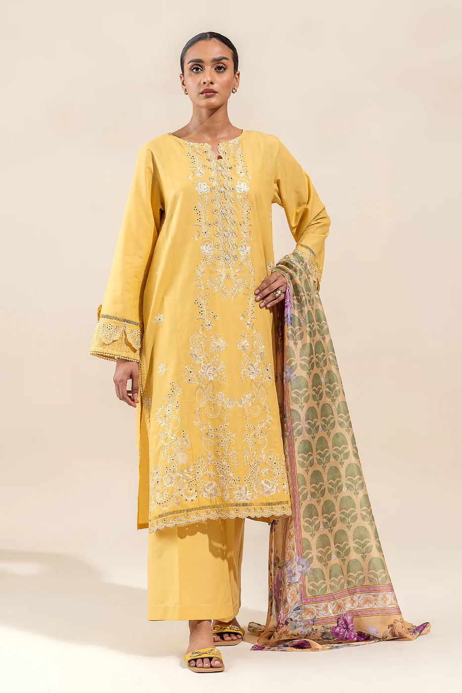3 PIECE EMBROIDERED LAWN SUIT-VANILLA GLARE (UNSTITCHED) - Image 6