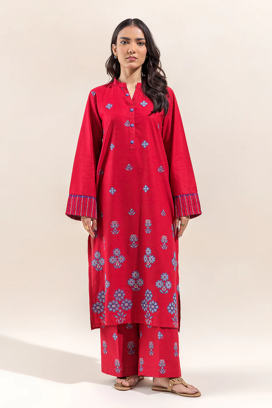 2 PIECE EMBROIDERED LAWN SUIT-RASPBERRY BLUSH (UNSTITCHED) - Image 2