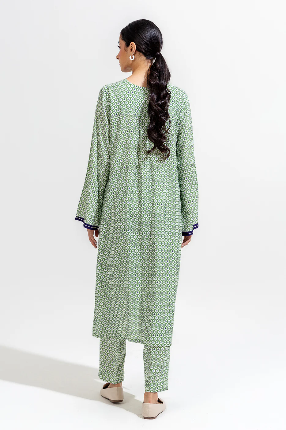 2 PIECE PRINTED VISCOSE SUIT (PRET) - Image 3