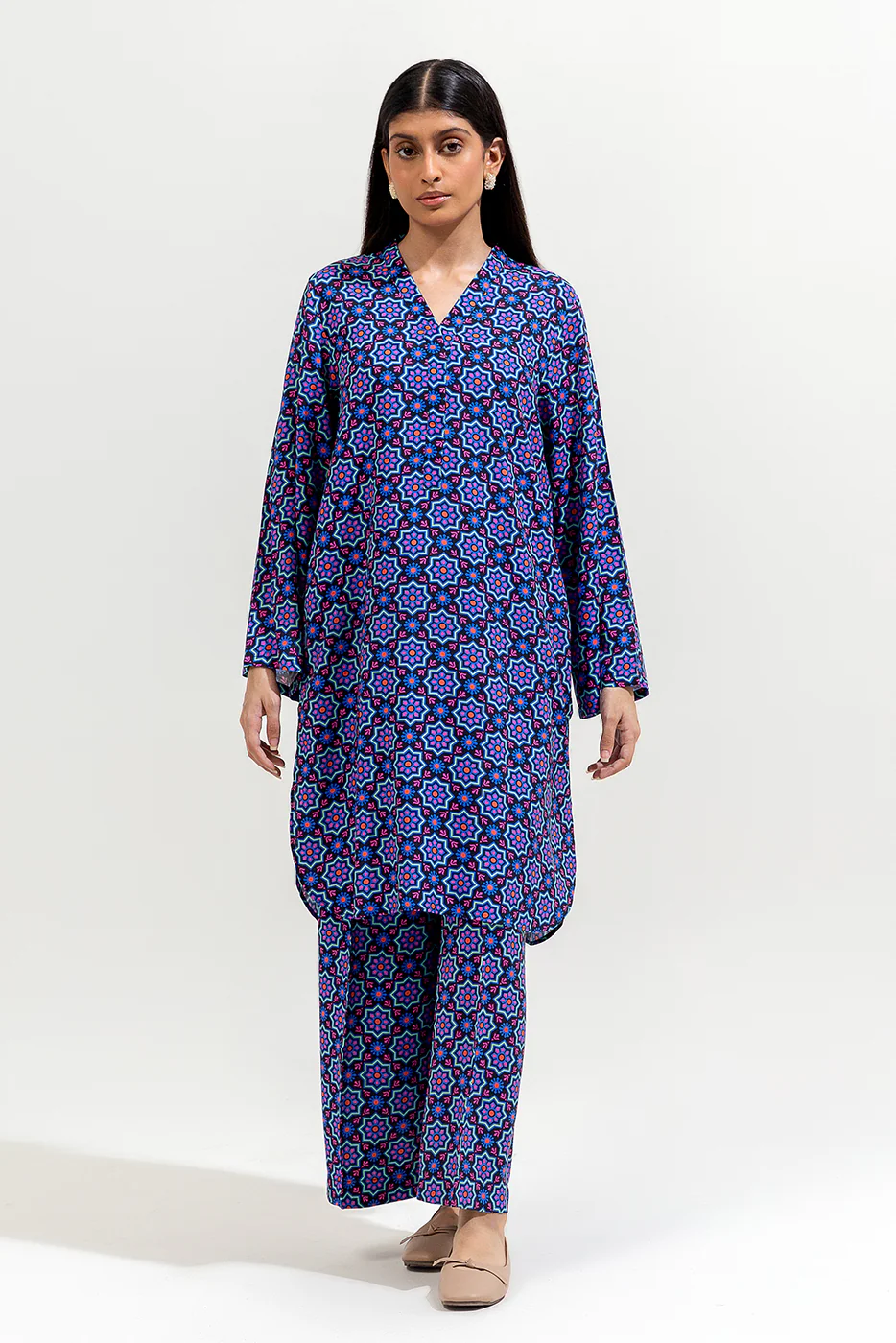 2 PIECE PRINTED VISCOSE SUIT (PRET) - Image 2