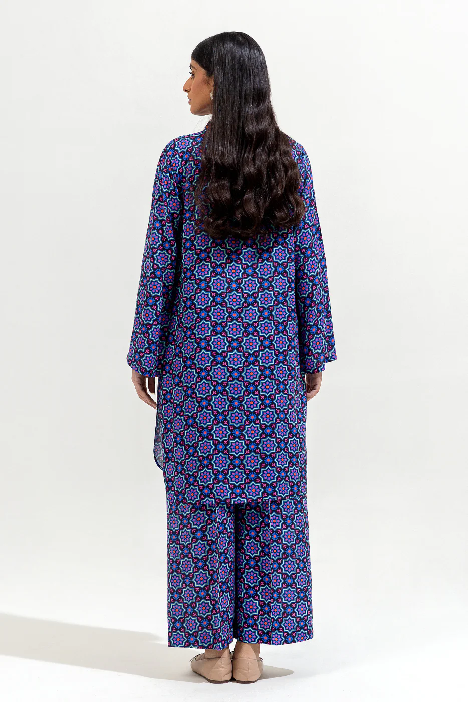 2 PIECE PRINTED VISCOSE SUIT (PRET) - Image 3