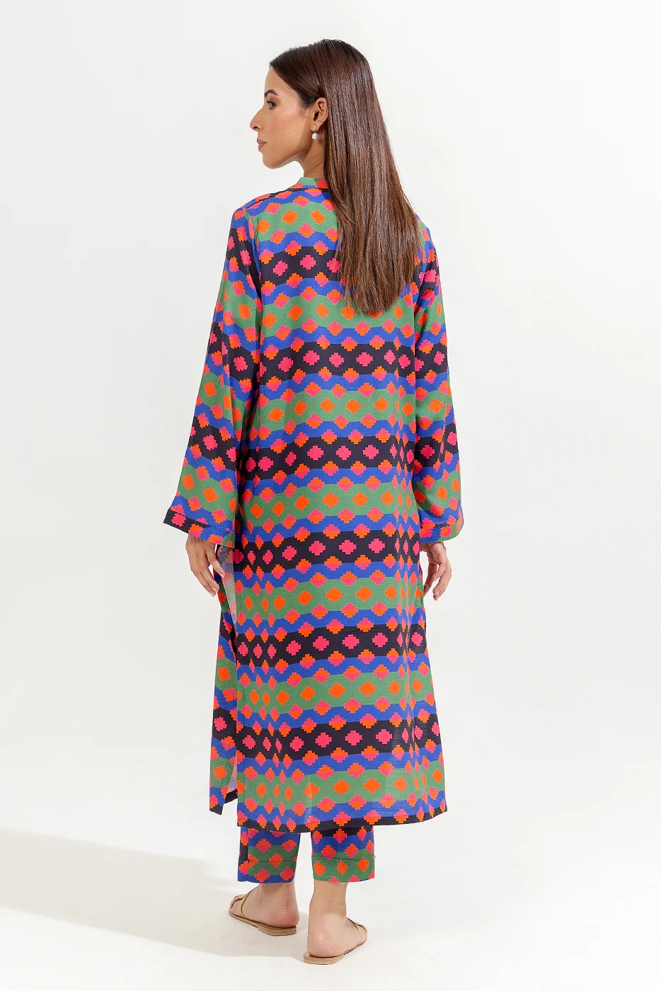 2 PIECE PRINTED VISCOSE SUIT (PRET) - Image 6