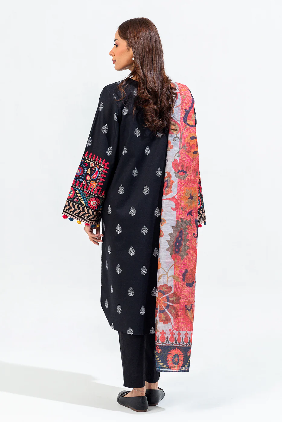 2 PIECE BASIC CAMBRIC SUIT (PRET) - Image 3