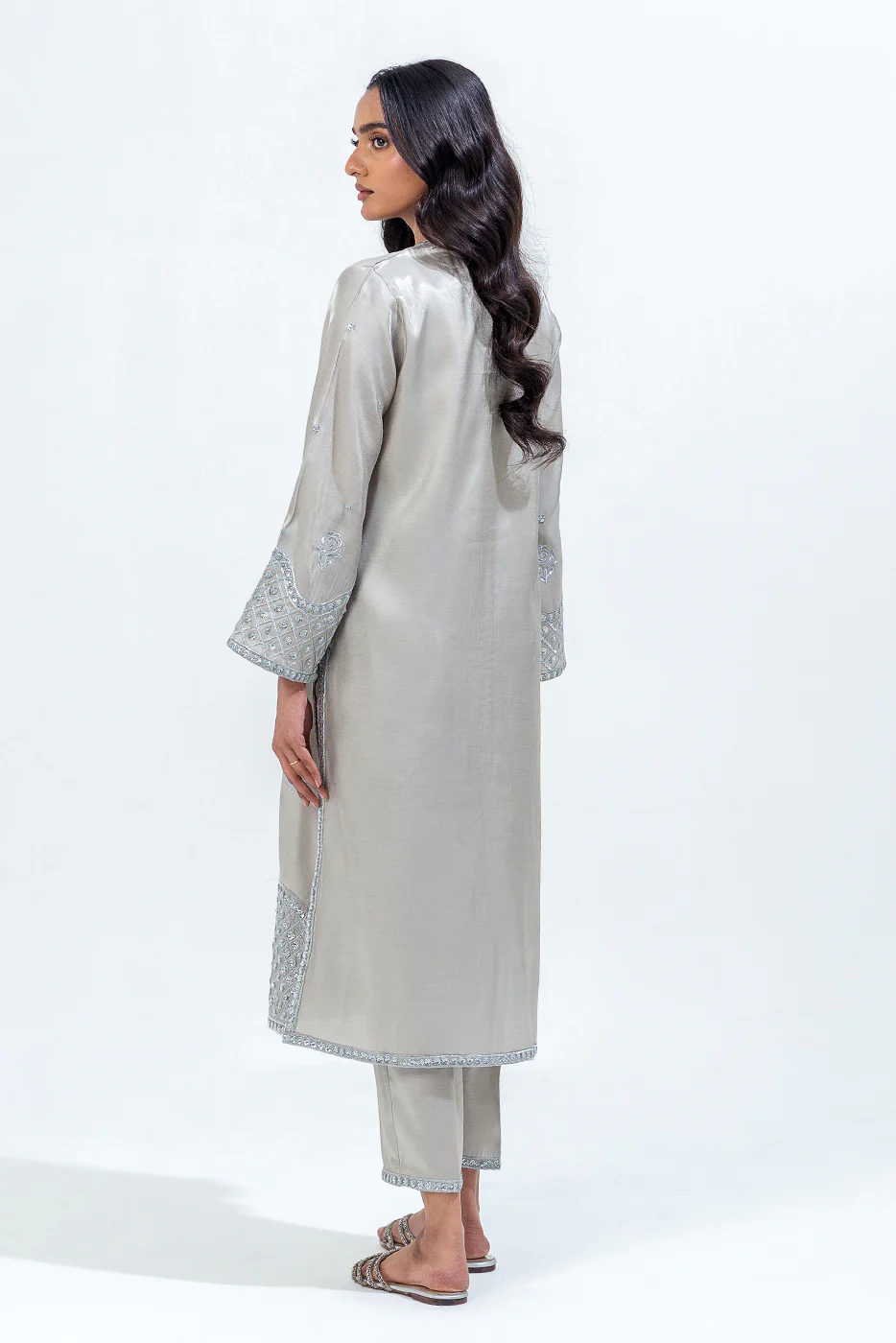 2 PIECE EMBROIDERED SILK SUIT (LUXURY-PRET) - Image 7