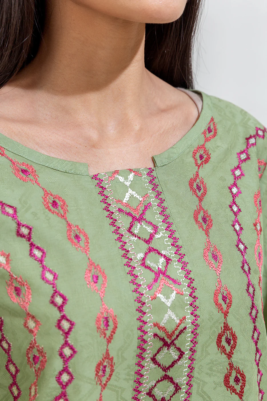 EMBROIDERED CAMBRIC JACQUARD SHIRT (PRET) - Image 4