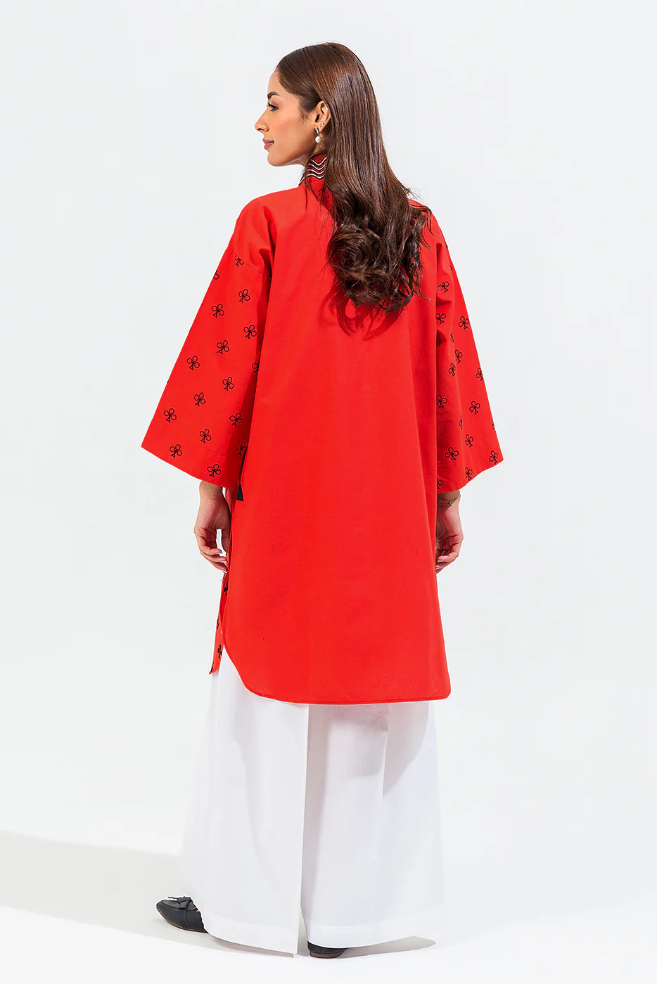 EMBROIDERED NEPS CAMBRIC SHIRT (PRET) - Image 3