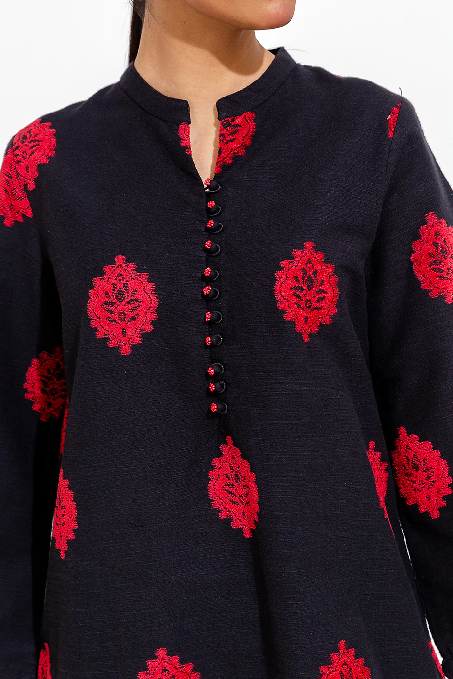 2 PIECE BASIC KHADDAR SUIT (PRET) - Image 5